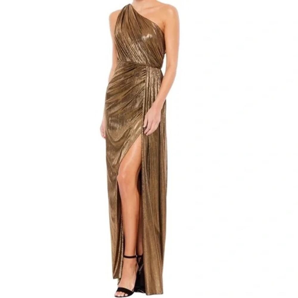Ieena for Mac Duggal One Shoulder Metallic Jersey Gown Women's 6 Gold Draped
